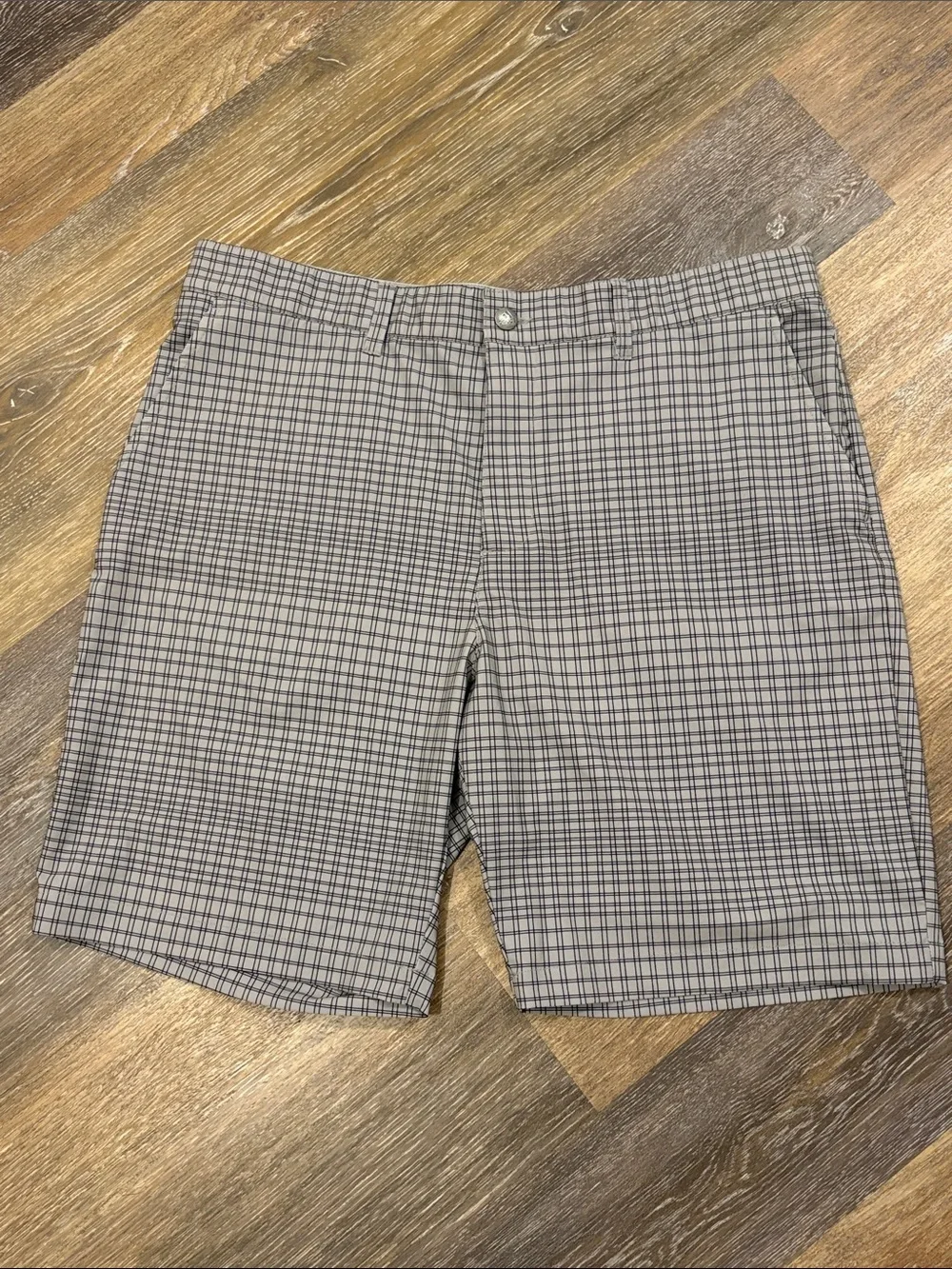 Adidas Men's Plaid Golf Shorts Gray and Black